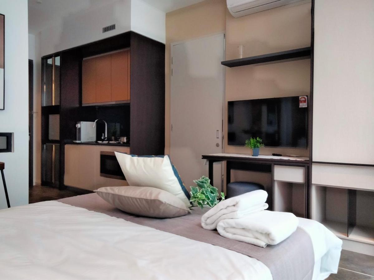 Scarletz Suites Klcc I Homebrickz Kuala Lumpur Exterior foto
